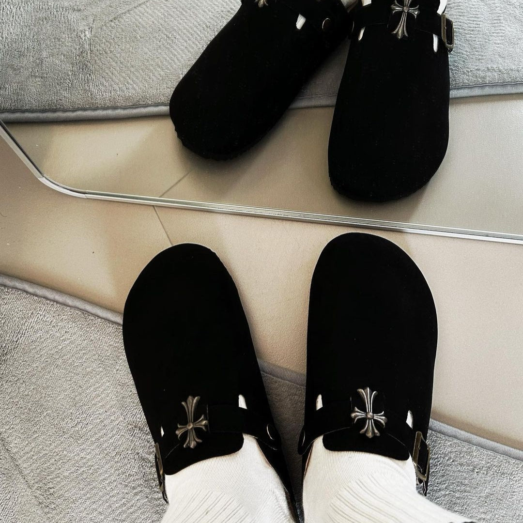 Suede Feyka Cross - Black