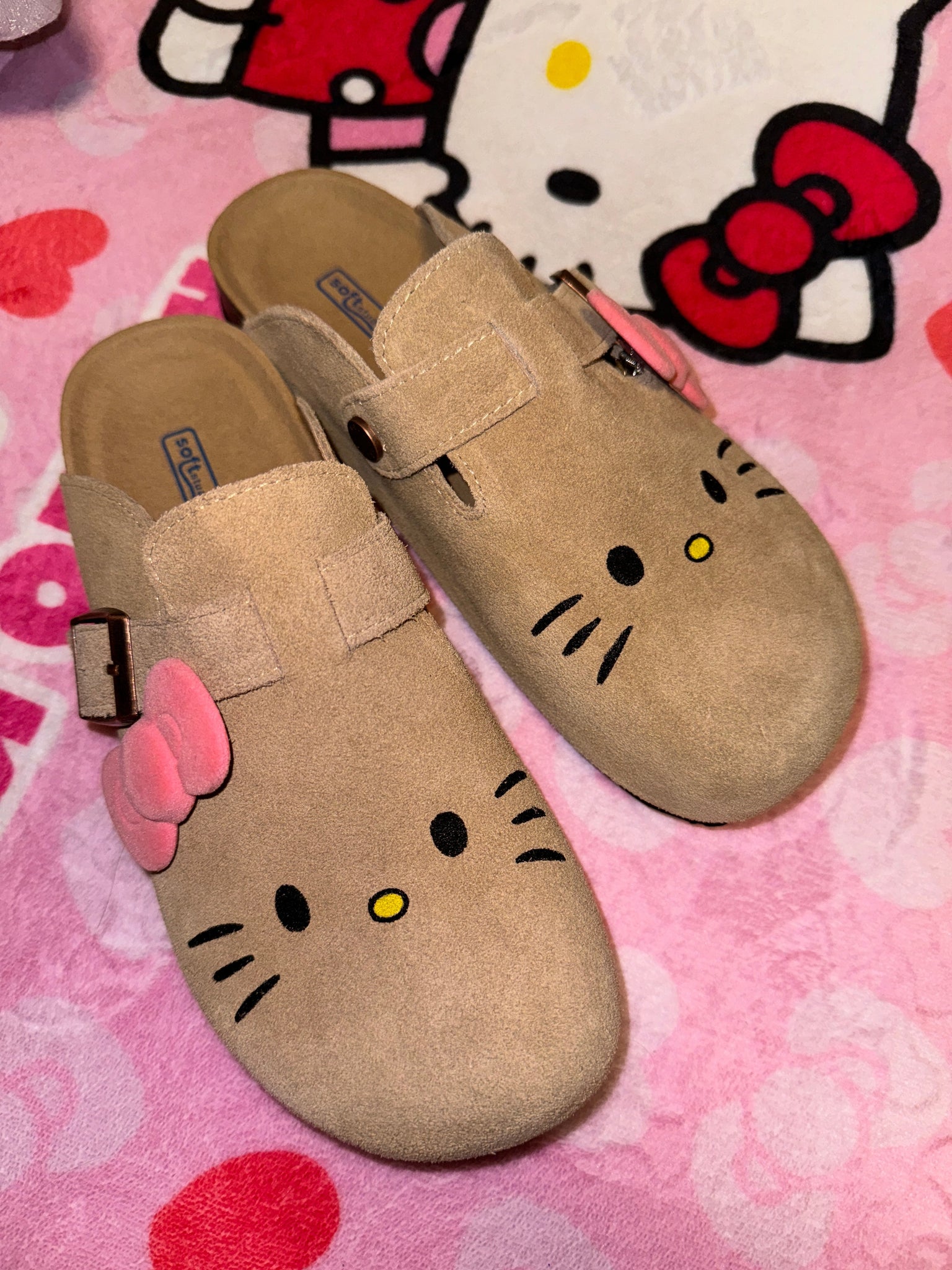 Hello Kitty Suede Clogs