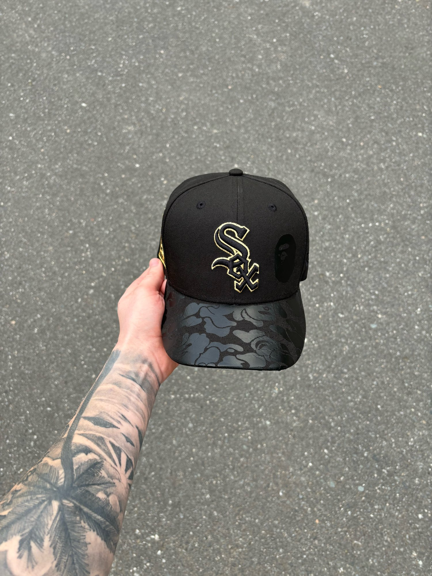 GOLD LOGO CHICAGO WHITE SOX  FITTED CAP