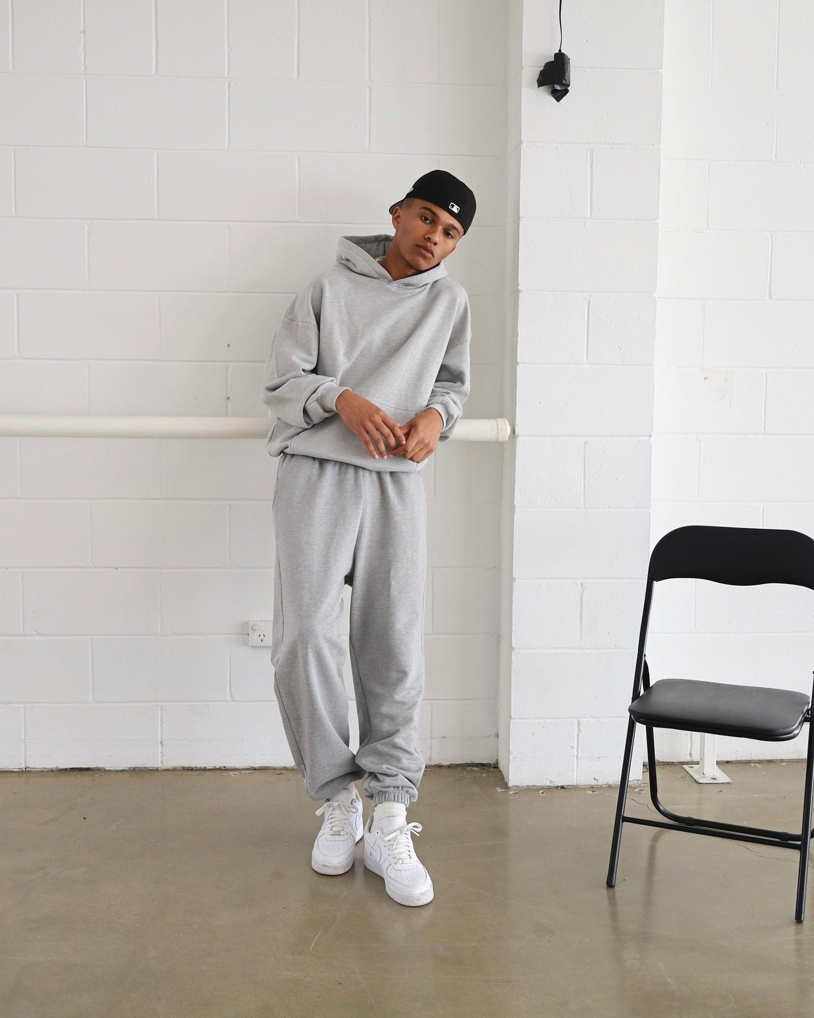 SWEATPANT - GREY